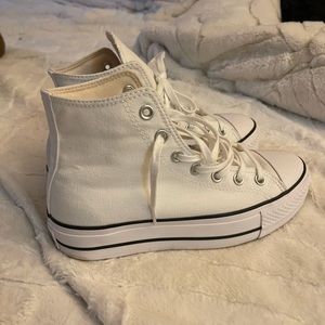 Platform converse